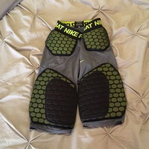 NIKE PRO FOOTBALL PADDING